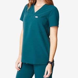 Figs Catarina One-Pocket Scrub Top